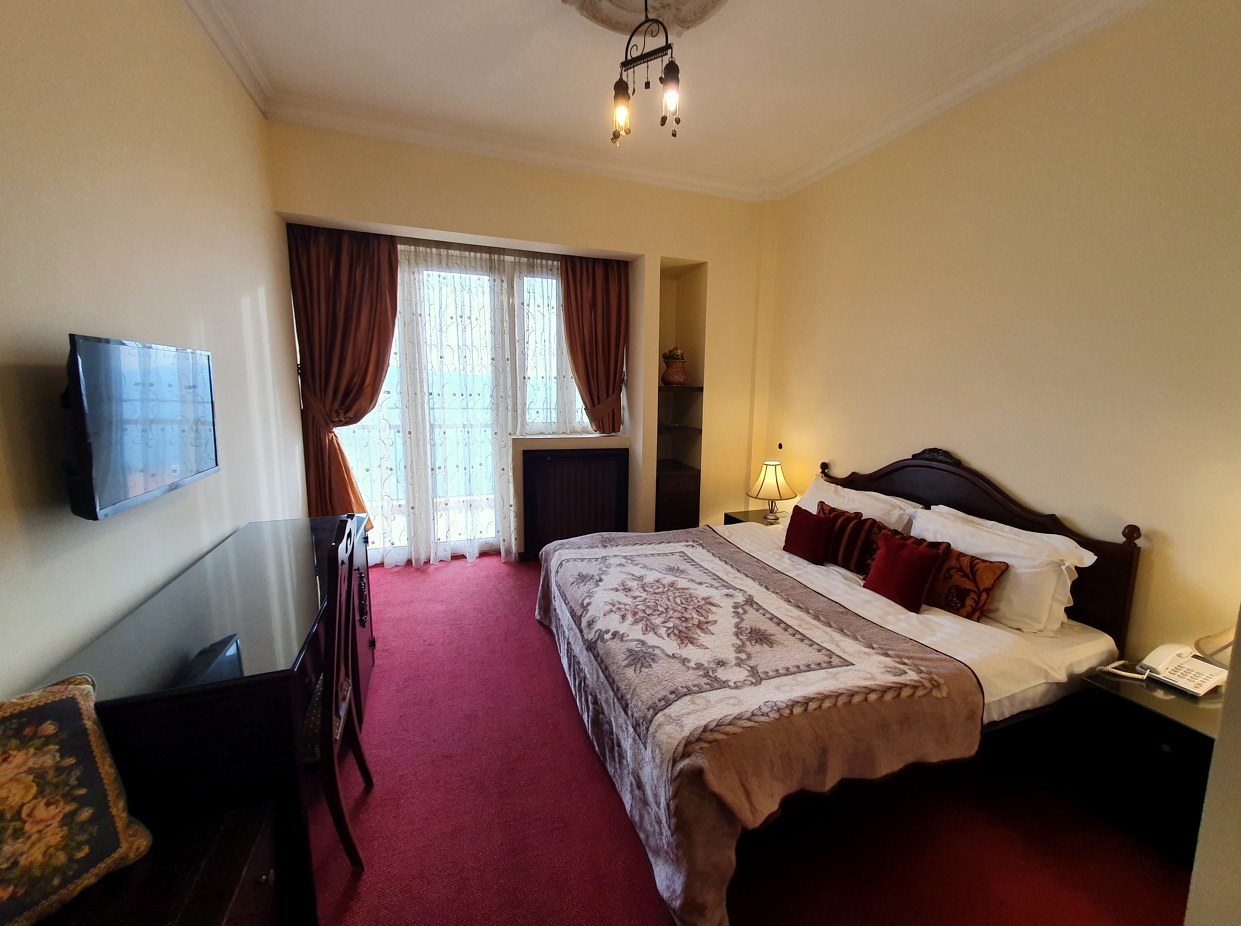 King-Zimmer im Quartier Suisse Hotel